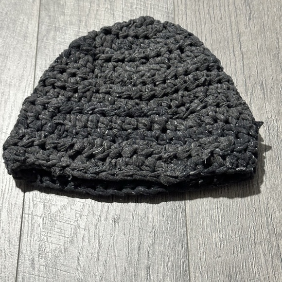 Crochet Knitted Hat Winter Fall grey small grunge cyber 2000s 100% recycled - Picture 3 of 8